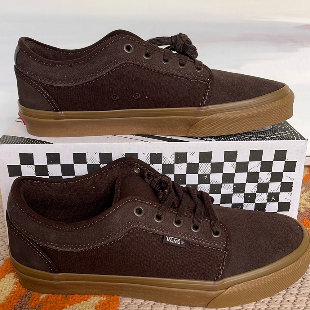 Vans Men’s Skate Chukka Low
Dark Brown/Gum
VN0A4BX4BF3
Sneakers